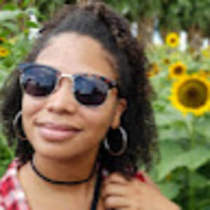 Meet your Posher, Jacquelyn